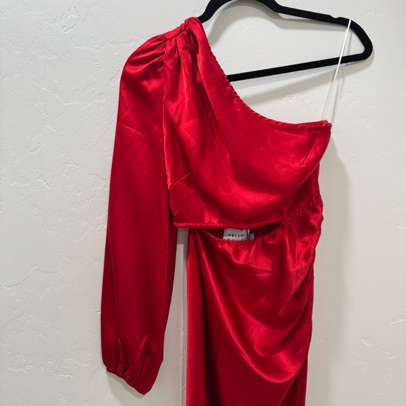 NWT Hello Molly Secret To Tell Satin Midi Dress Red Valentine Cutout Women's 2 - Picture 5 of 16
